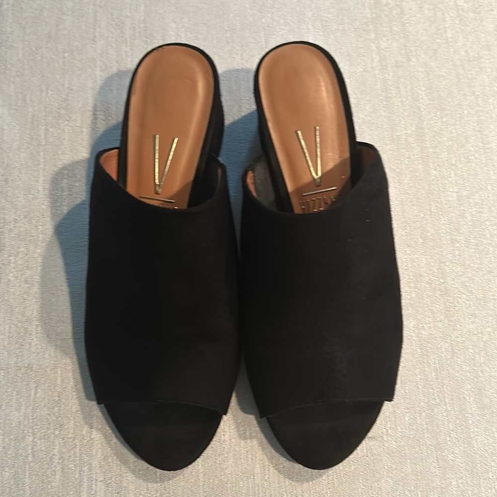 Vizzano Women’s Black Mule Deep Black Nice Quality Size 8 Like brand new